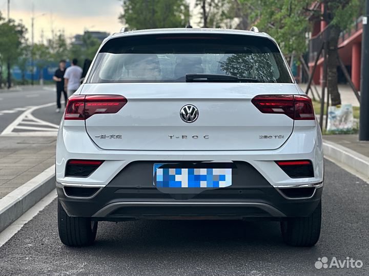 Volkswagen T-Roc 1.5 AMT, 2021, 60 000 км