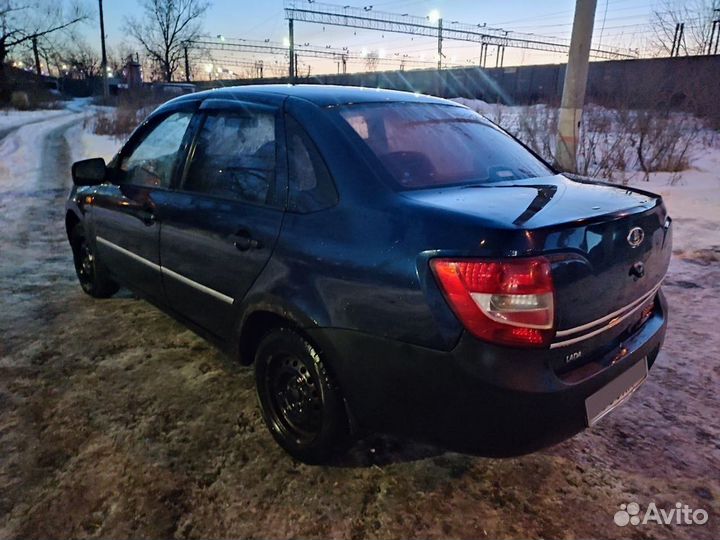 LADA Granta 1.6 МТ, 2013, 230 000 км