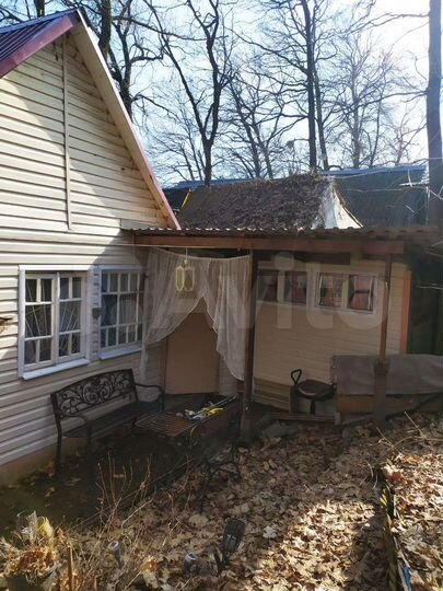 Дом 30 м² на участке 1,5 сот.