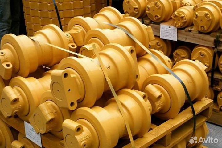 207-30-00022 Каток опорный Komatsu PC290