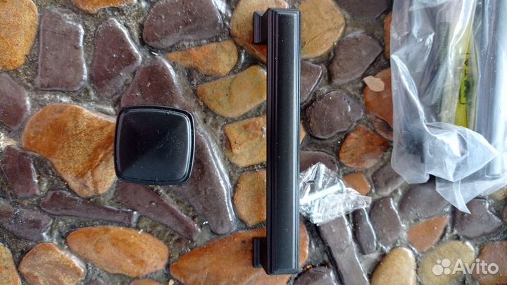 Мебельные ручки