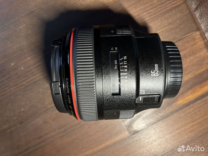 Объектив Canon EF 85 mm 1,2L II USM