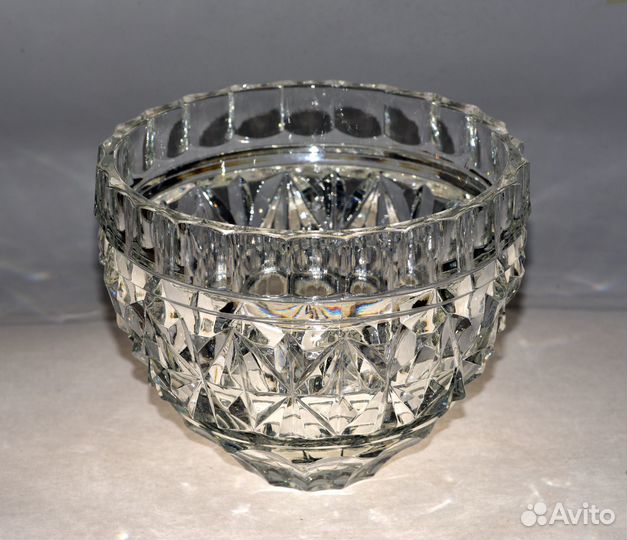 Ваза из звонкого хрусталя