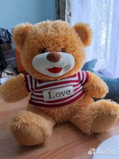 Плюшевый медведь мишка