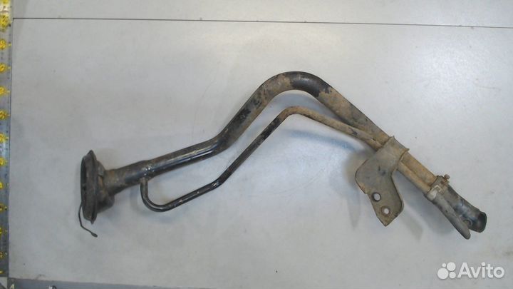 Горловина заливная топливная Nissan Primera P12, 2