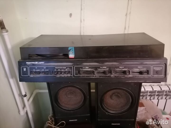 Проигрыватель пластинок СССР Романтика 201