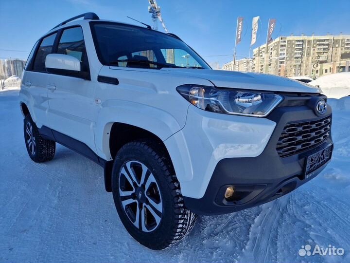 ВАЗ Niva Travel 1.7 МТ, 2023