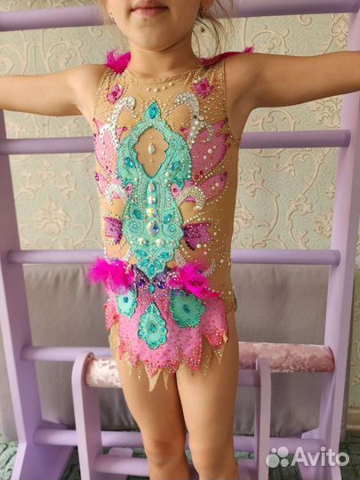 Купальник для художественной гимнастики