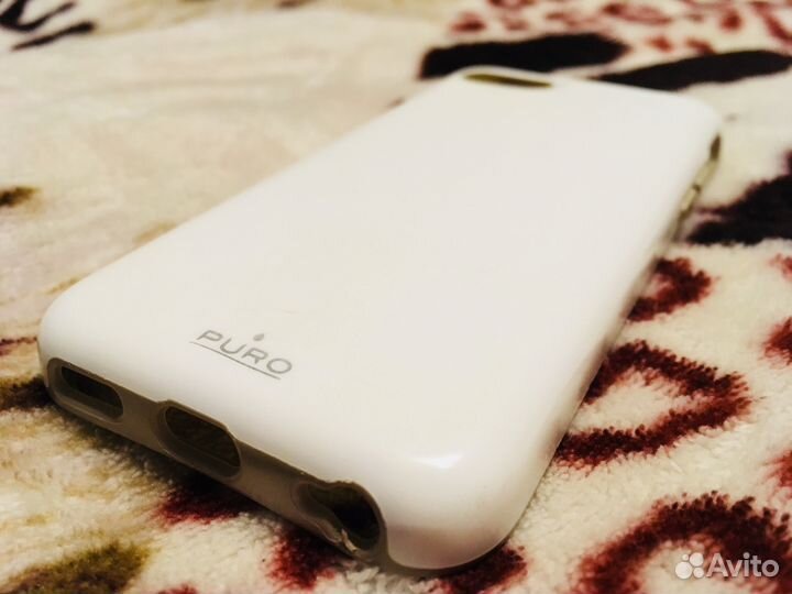 Белый итальянский чехол бампер Puro для iPhone 5C