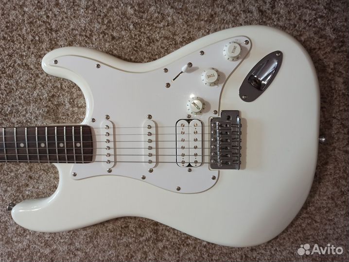 Электрогитара fender