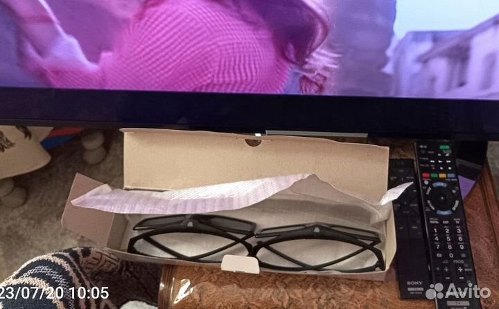 Sony KDL-40W905A (Triluminos)