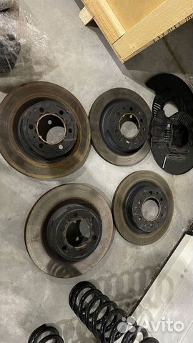 Тормозные диски на Toyota Land Cruiser 300 TLC 300