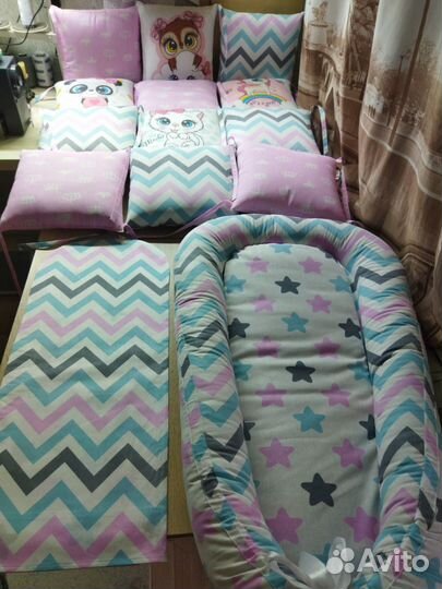 Подушка в кроватку