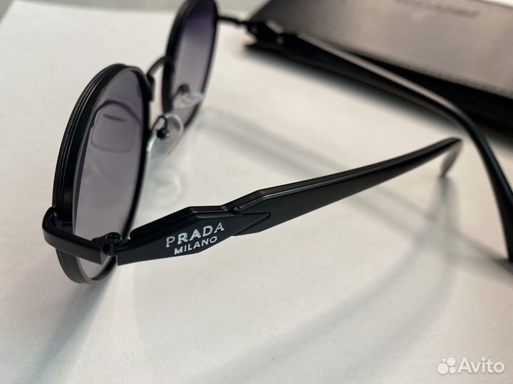 Солнцезащитные очки женские dior