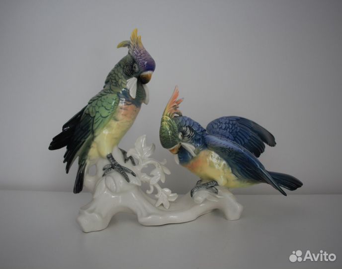 Фарфоровая статуэтка Попугаи Какаду Карл Енс