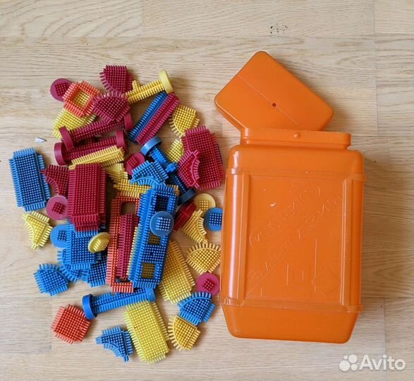 Детские развивающие игрушки