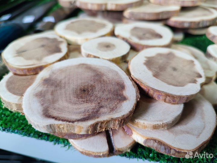 Деревянная подставка под горячее можжевельник