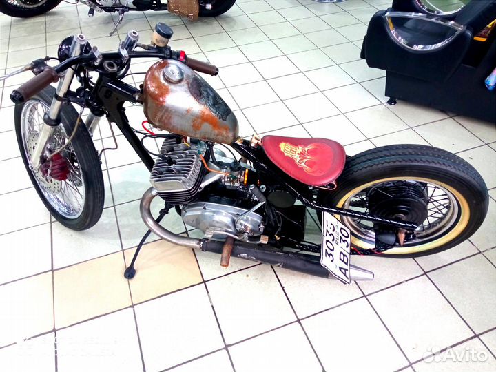 Bobber chopper scrambler 350 old school