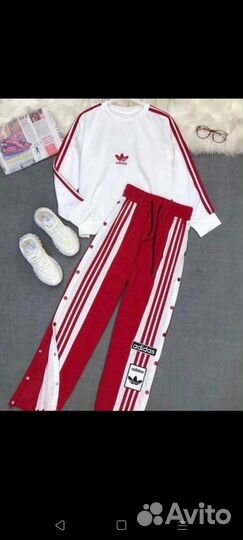 Спортивный костюм