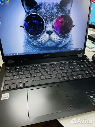 Ноутбук Acer i3-10th/8Gb/SSD240Gb