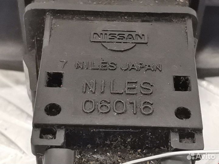 Кнопка аварийной сигнализации Nissan Primera P12
