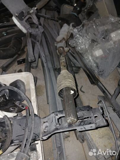 Рулевой кардан Nissan Patrol Y62