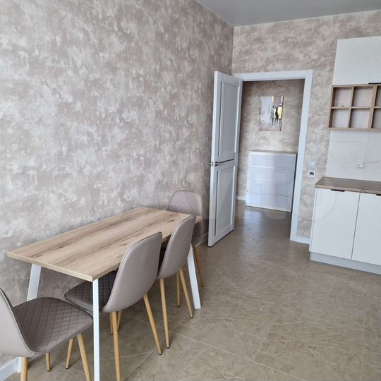 1-к. квартира, 42 м², 4/16 эт.