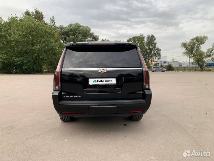 Cadillac Escalade 6.2 AT, 2019, 42 700 км