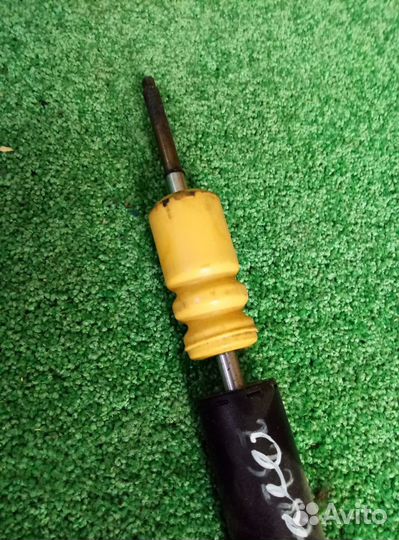 Амортизатор задний Opel Corsa