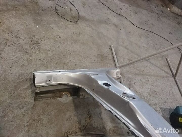 Стойка левая Камри40