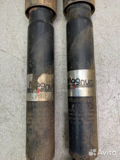 Амортизатор задний Volkswagen Caddy 3 1.9 BLS 2008