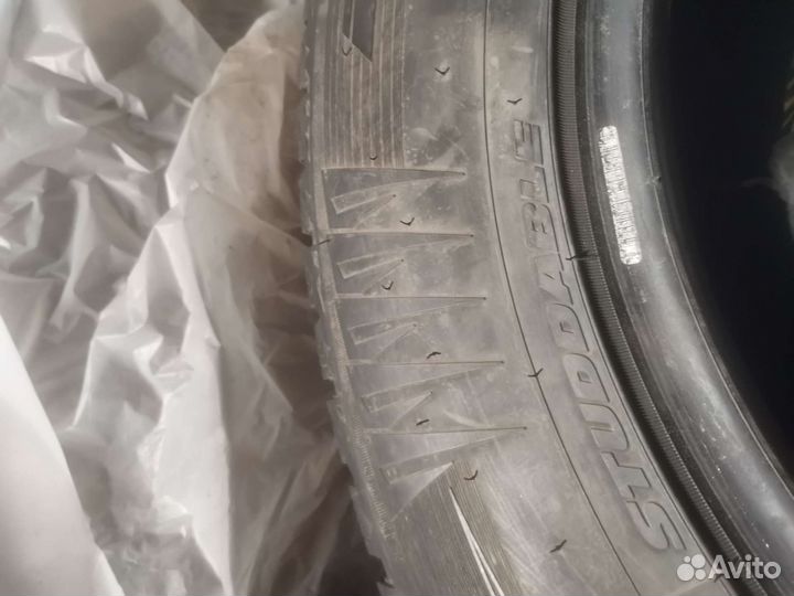 Nitto Therma Spike 265/65 R17 116