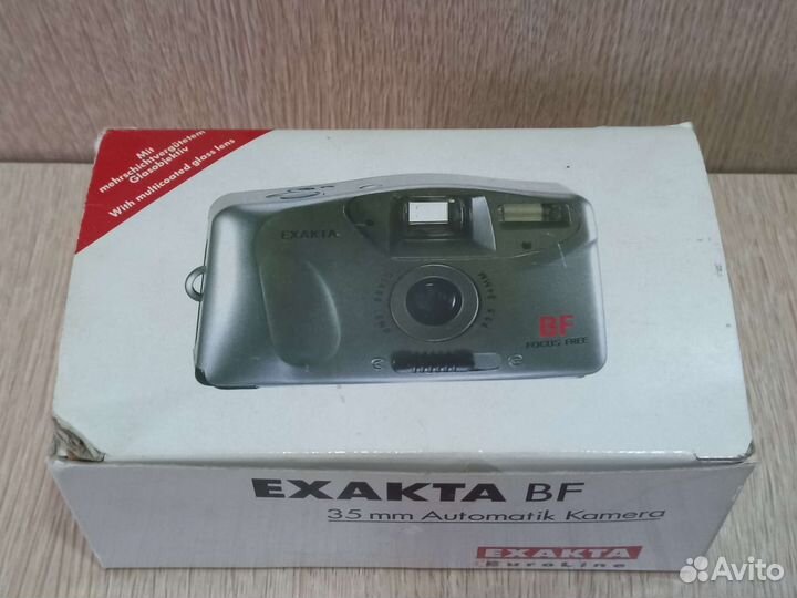 Плёночный фотоаппарат мыльница exakta BF 35мм