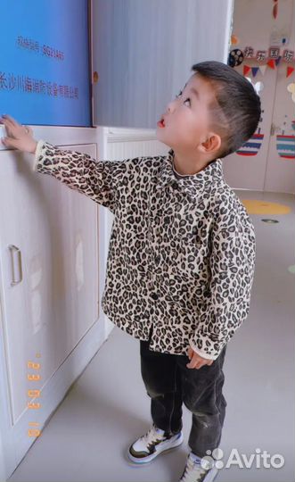 Джинсовая рубашка