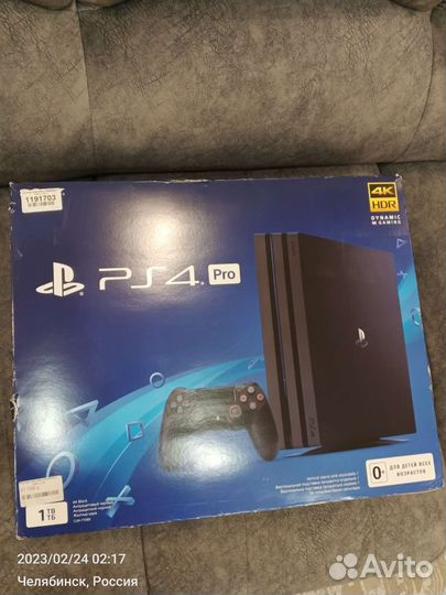 Sony playstation 4 PS4 pro 1tb с играми