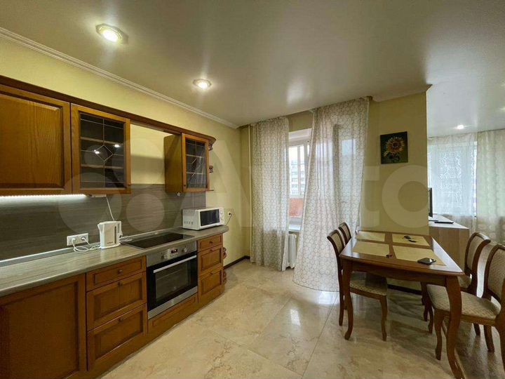 2-к. квартира, 86 м², 7/14 эт.