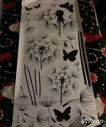 Декоративная наклейка «Одуванчики с бабочками»