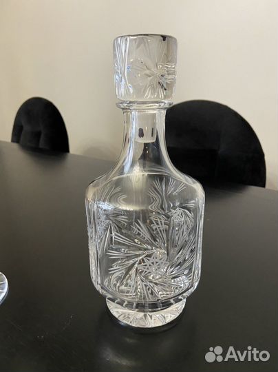 Хрустальный штоф (графин)