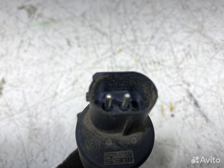 Моторчик омывателя фар 61678357837