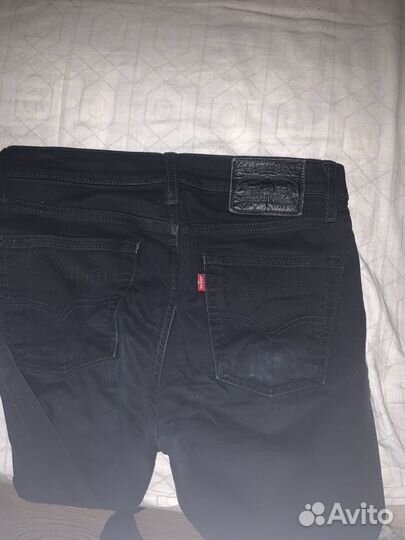 Джинсы levis 711