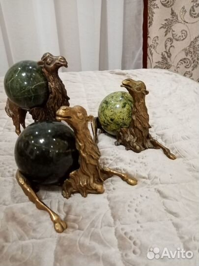 Статуэтка верблюд