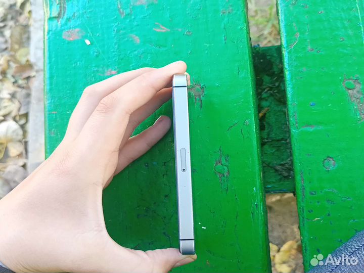 iPhone 5S, 16 ГБ