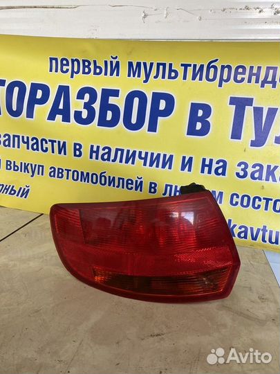 Фонарь задний левый Audi A3 8P