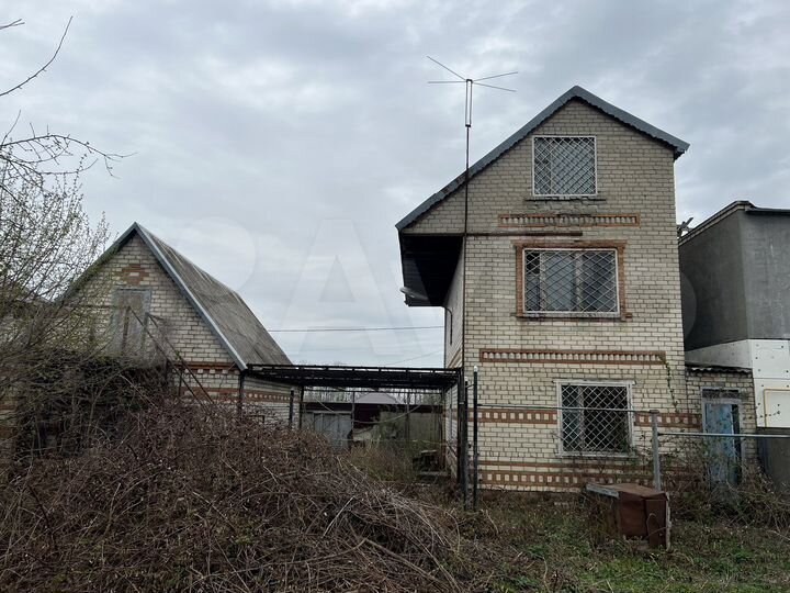 Дом 96 м² на участке 5 сот.