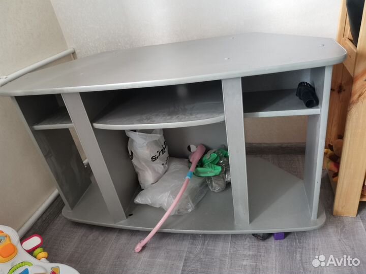 Тумба под телевизор