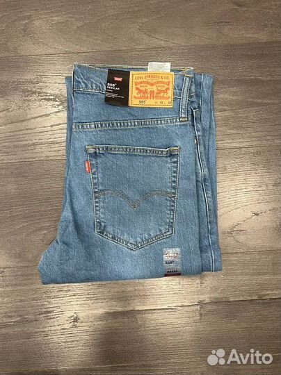 Джинсы Levis 505 светлые офигенный цвет