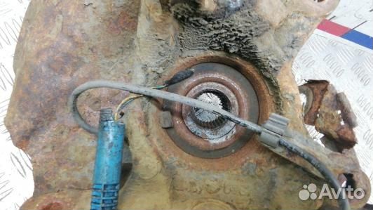 Ступица передняя правая BMW X5 E53 (EEA01N901)