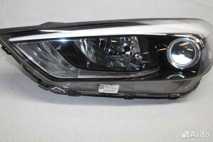 Фара левая Hyundai Tucson