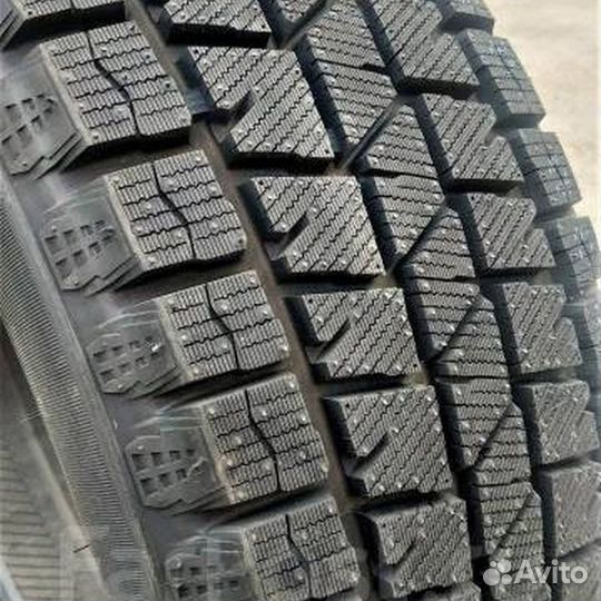 Sailun Ice Blazer Arctic SUV 245/70 R16 107S