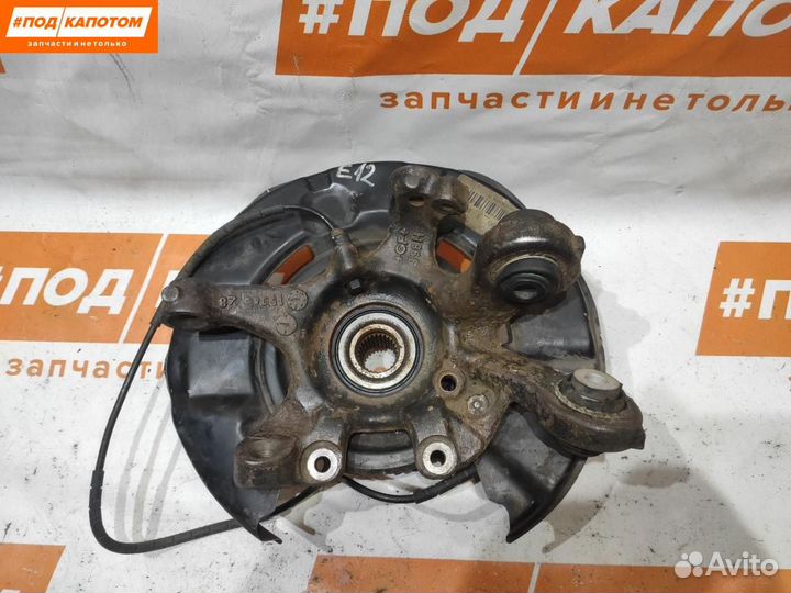 Кулак задний правый BMW 1 E87 2007